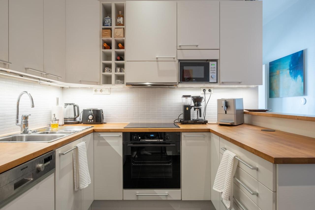 Luxury Design Gem In City Center With Sauna And Workspace Helsinki Exterior photo